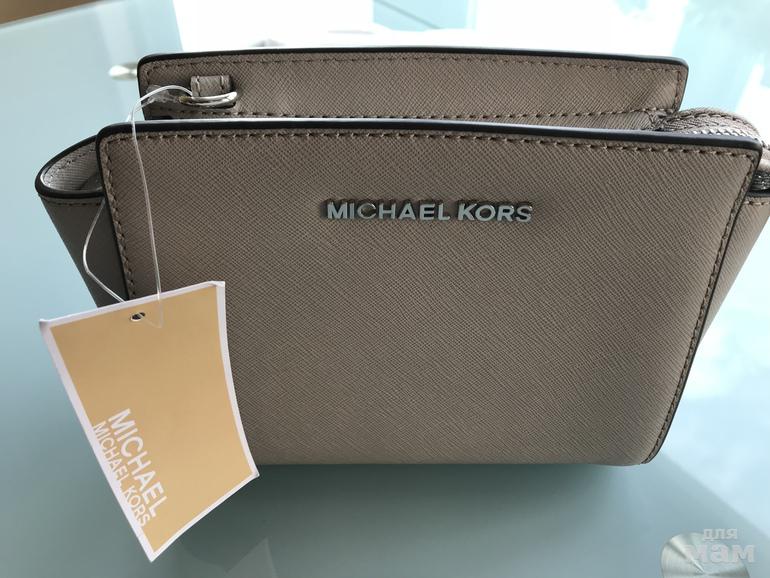 Корс оригинал. Сумка Michael Kors оригинал. Michael Kors Kenly сумка. Сумка Michael Kors твёрдый корпус.