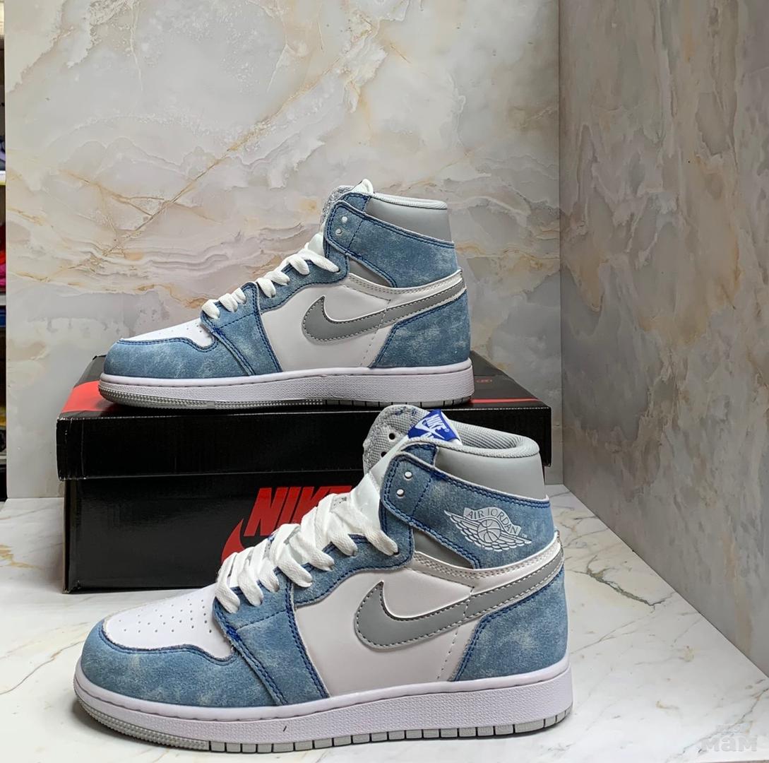 Nike Air Jordan 1 Retro High og Hyper Royal. Nike Air Jordan 1 Retro Hyper Royal. Air Jordan 1 Hyper Royal.