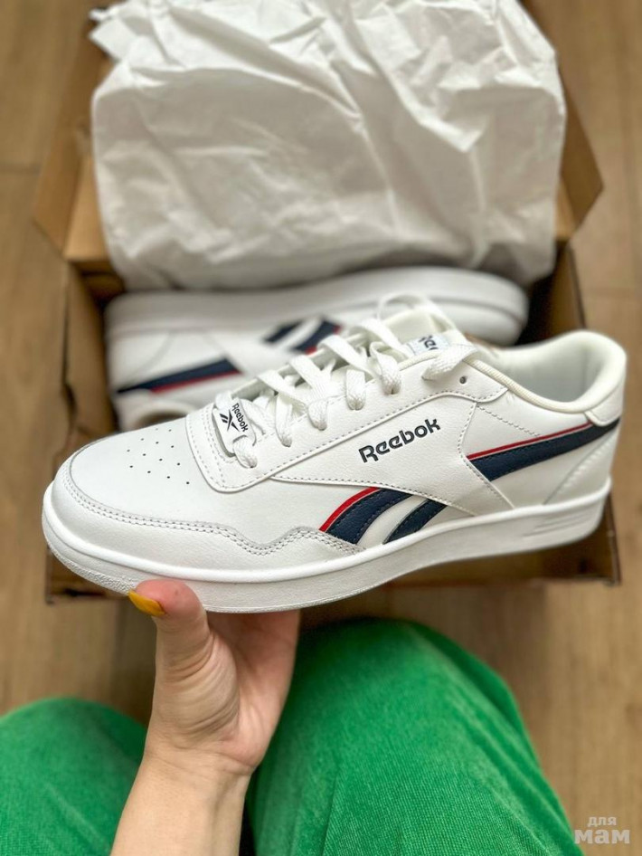 Кроссовки Reebok женские